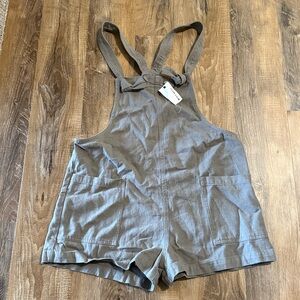 Olive/Gray Overall Shorts with Pockets